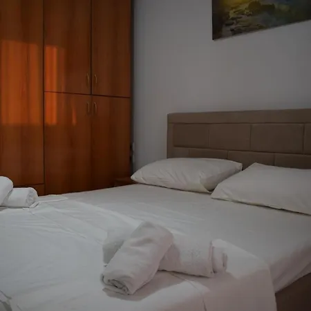 Noah 1 Bedroom 10 M From The Sea With Private Parking דירה *